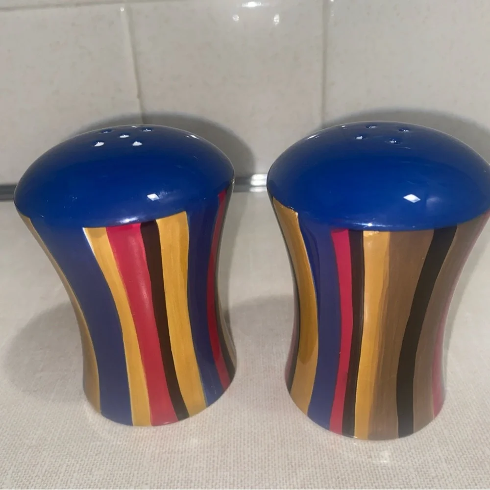 Vintage 2004 Enesco By Erin Donell Salt & Pepper Shakers‎ Set Of 2 Multi Striped